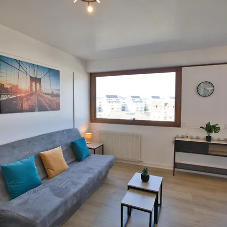 公寓 Le Sommet Citadin Avec Vue *